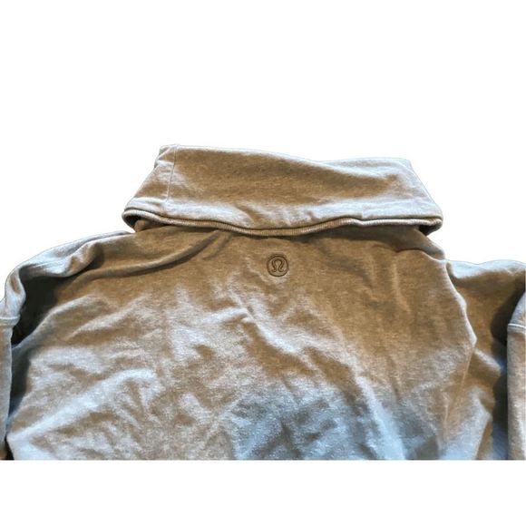 Lululemon Run: Rest Day Pullover *Heathered Fossil* Size 6 - Picture 9 of 14